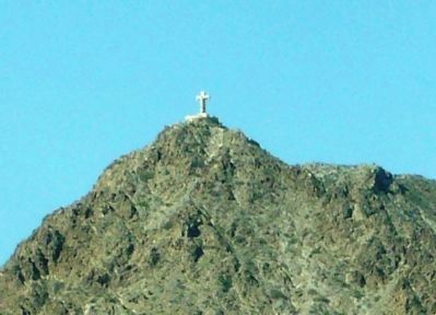 Monument at the summit of Sierra de Cristo Rey image. Click for full size.