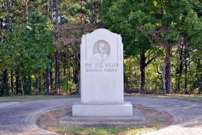 The Zell Miller Mountain Parkway Marker -- Front image. Click for full size.