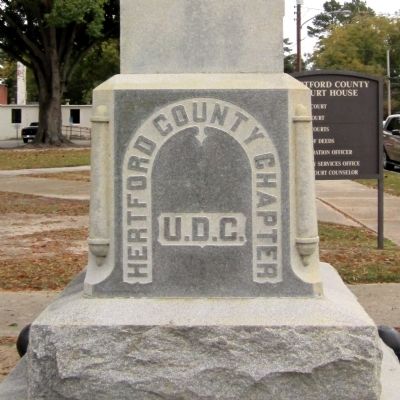 Hertford County UDC Monument image. Click for full size.