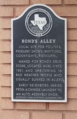 Bond's Alley Marker. Click for full size. Bond's Alley Marker image. Click for full size.