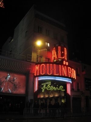 Le Moulin-Rouge at night. Click for full size. Le Moulin-Rouge at night image. Click for full size.