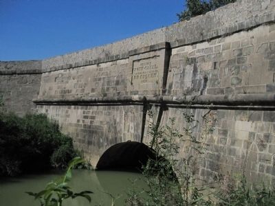 Premier Pont-Canal Marker image. Click for full size.