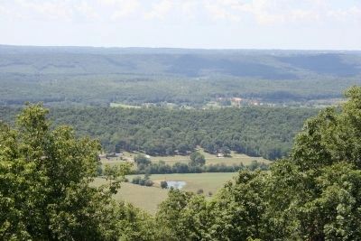 Scenic view from the west brow of Lookout Mountain in Mentone, Alabama. image. Click for full size.
