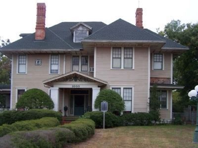 Stephen Augustus Pace House from 1887 until his death, and Marker. Click for full size. Stephen Augustus Pace House from 1887 until his death, and Marker image. Click for full size.