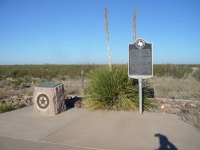 Route of Old Butterfield Stagecoach Road Marker (on the right) image. Click for full size.