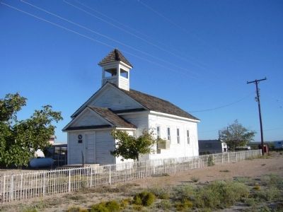 Mentone Community Church. Click for full size. Mentone Community Church image. Click for full size.