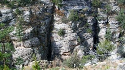 Walnut Canyon Cross-bedded Sandstone Formation image. Click for full size.