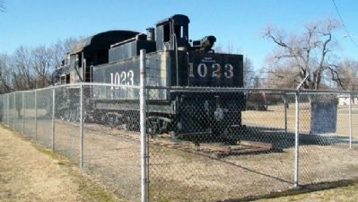 Kansas City Southern Locomotive No. 1023 and Marker image. Click for full size.