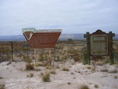 Guadalupe Mountains Marker (on the right) image. Click for full size.