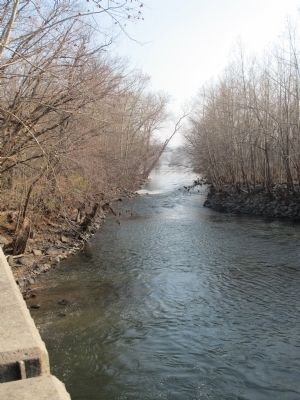 Potomac River, Looking East (downstream). Click for full size. Potomac River, Looking East (downstream) image. Click for full size.