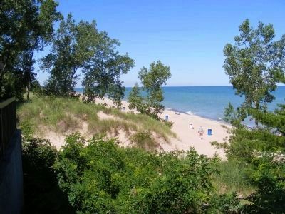 Sand Dune on Lake Michigan shore image. Click for full size.
