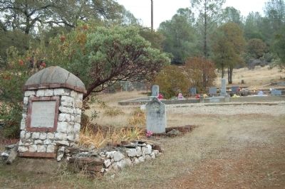 Oregon City Cemetery. Click for full size. Oregon City Cemetery image. Click for full size.