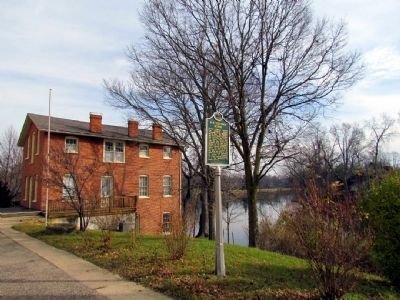 Sue Silliman House and the St. Joseph River image. Click for full size.