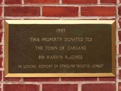 1995 Dedication Plaque image. Click for full size.