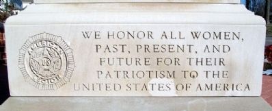 Women Veterans Memorial Dedication image. Click for full size.