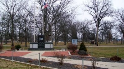 Veterans Memorial image. Click for full size.