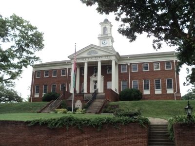 Greeneville Town Hall image. Click for full size.