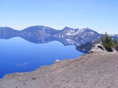 Crater Lake National Park image. Click for full size.