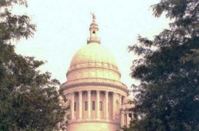 Rhode Island State House image. Click for full size.