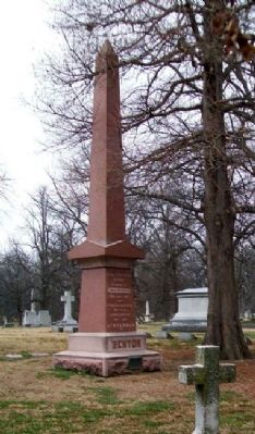 Thomas Hart Benton Monument image. Click for full size.