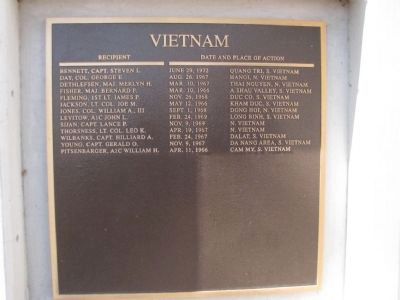 Vietnam - (5th Plaque) image. Click for full size.