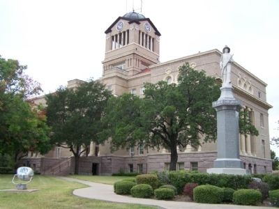 Navarro County Courthouse and Corsicana Fire Department Memorial image. Click for full size.