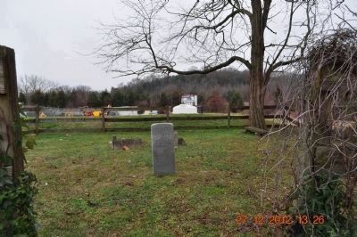 Gravesite located beside Tractor Supply image. Click for full size.