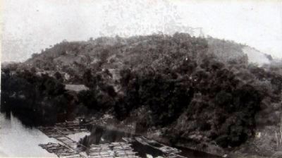 Fort Hill Overlooking the Kentucky River image. Click for full size.