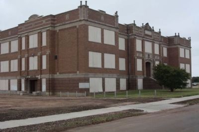 Hillsboro Junior College seen along 300 block of Walnut Street. Click for full size. Hillsboro Junior College seen along 300 block of Walnut Street image. Click for full size.