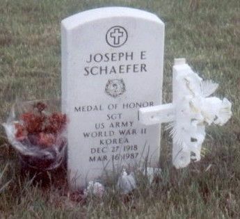 Sergeant Joseph E. Schaefer Oval Marker image. Click for full size.