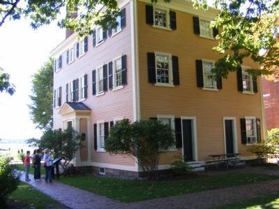 Privateer Warehouse Marker. Click for full size. Privateer Warehouse Marker image. Click for full size.