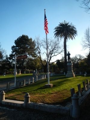 Grand Army of the Republic Memorial in the Union Cemetery image. Click for full size.