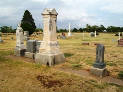 Grigsby Family Plot in Attica Cemetery image. Click for full size.