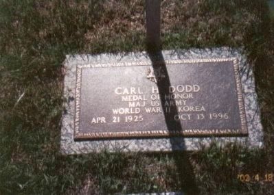 Carl H. Dodd gravesite image. Click for full size.