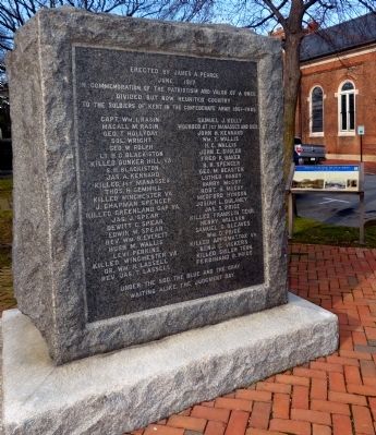 Civil War Monument Marker -- Confederate Side. Click for full size. Civil War Monument Marker -- Confederate Side image. Click for full size.
