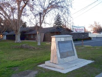 Irwin City Monument image. Click for full size.