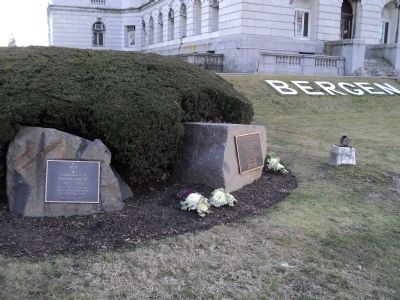 Marker at the Bergen County Court House image. Click for full size.