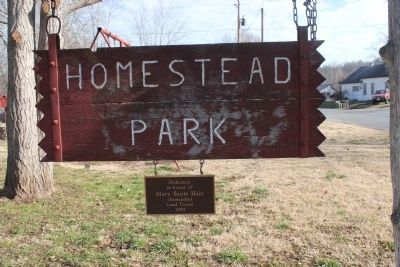 Homestead Park sign image. Click for full size.