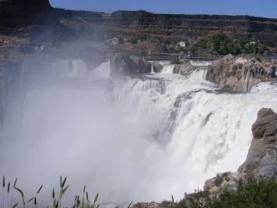 Shoshone Falls image. Click for full size.