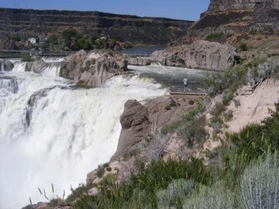 Shoshone Falls image. Click for full size.