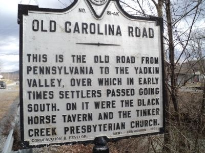Old Carolina Road Marker image. Click for full size.