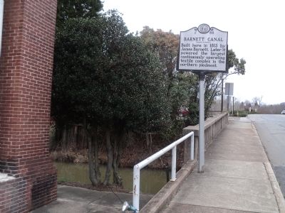 Barnett Canal Marker. Click for full size. Barnett Canal Marker image. Click for full size.