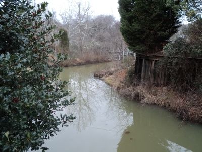 Barnett Canal seen from the Marker. Click for full size. Barnett Canal seen from the Marker image. Click for full size.