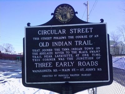 Circular Street Marker image. Click for full size.