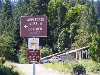 Directional Sign Approaching the Marker and Covered Bridge. Click for full size. Directional Sign Approaching the Marker and Covered Bridge image. Click for full size.