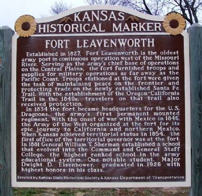 Fort Leavenworth Marker image. Click for full size.
