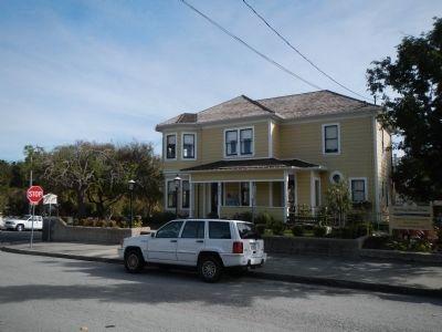 Perry House and Marker. Click for full size. Perry House and Marker image. Click for full size.