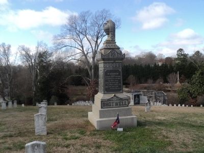 Marker in Oakwood Cemetery image. Click for full size.