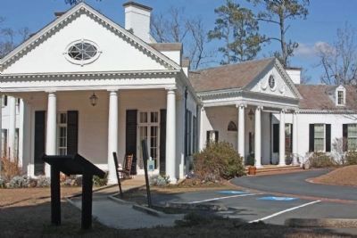 Aiken County Museum, " Banksia" northeast entrance , and marker image. Click for full size.