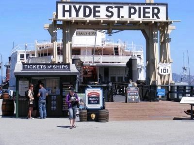 Hyde Street Pier image. Click for full size.
